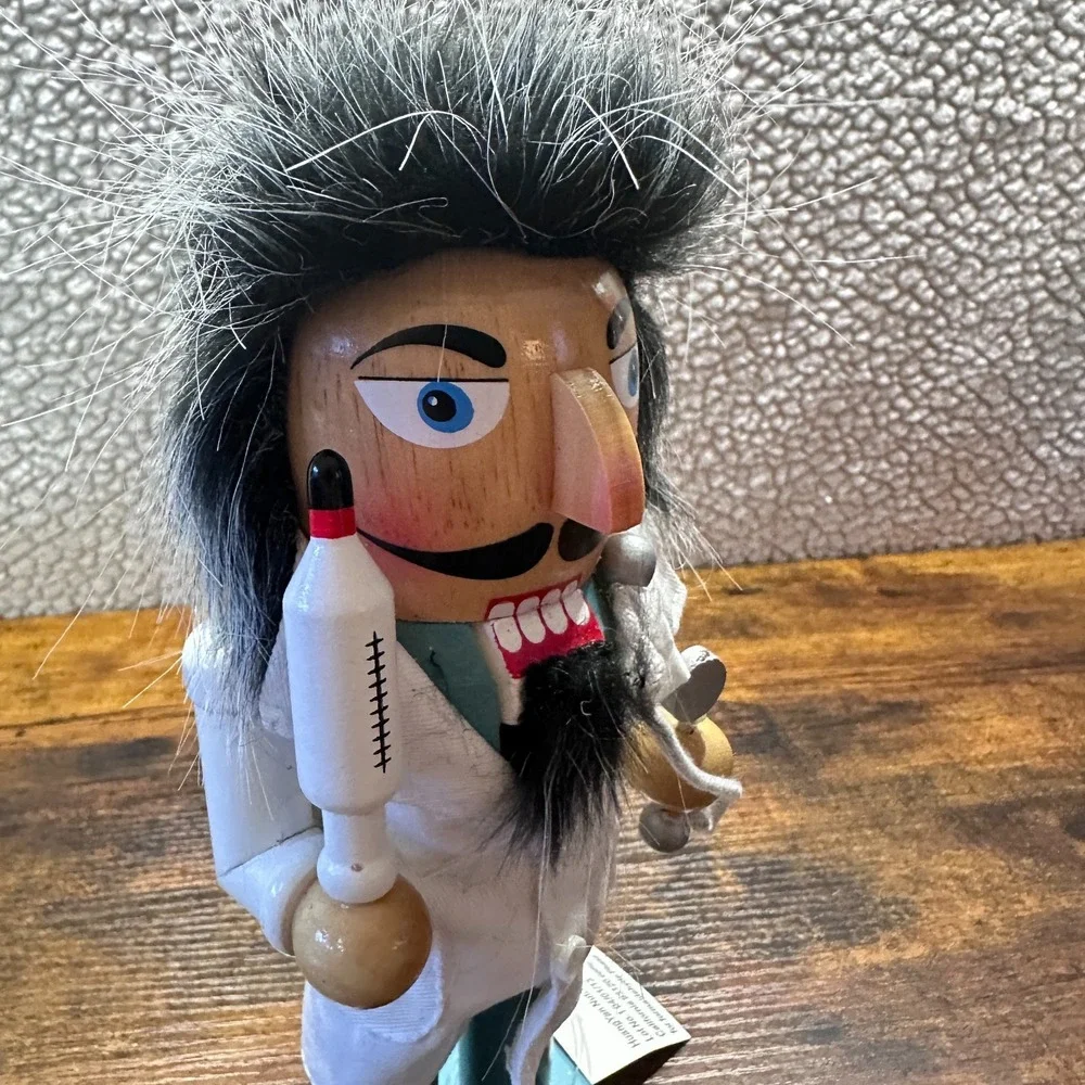 Medical‎ Doctor Stethoscope Wooden Christmas Nutcracker 9